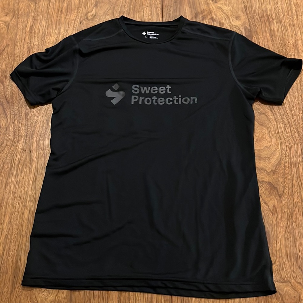 Sweet Protection Large Bike Jersey